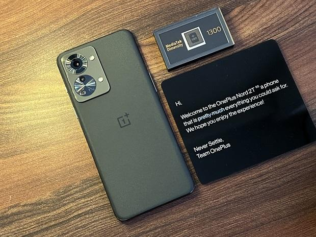 OnePlus Nord 2T 5G